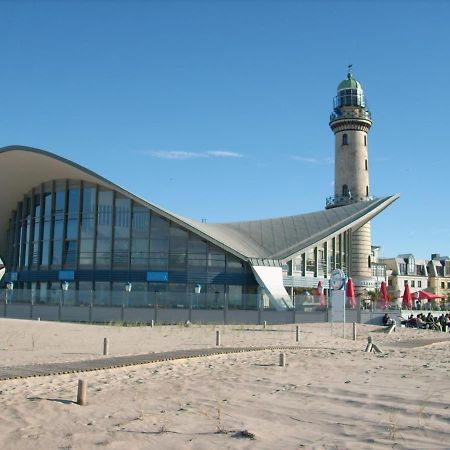 Ostseeblick, Direkt Am Alten Strom روستوك المظهر الخارجي الصورة